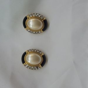 Carolle  Earrings